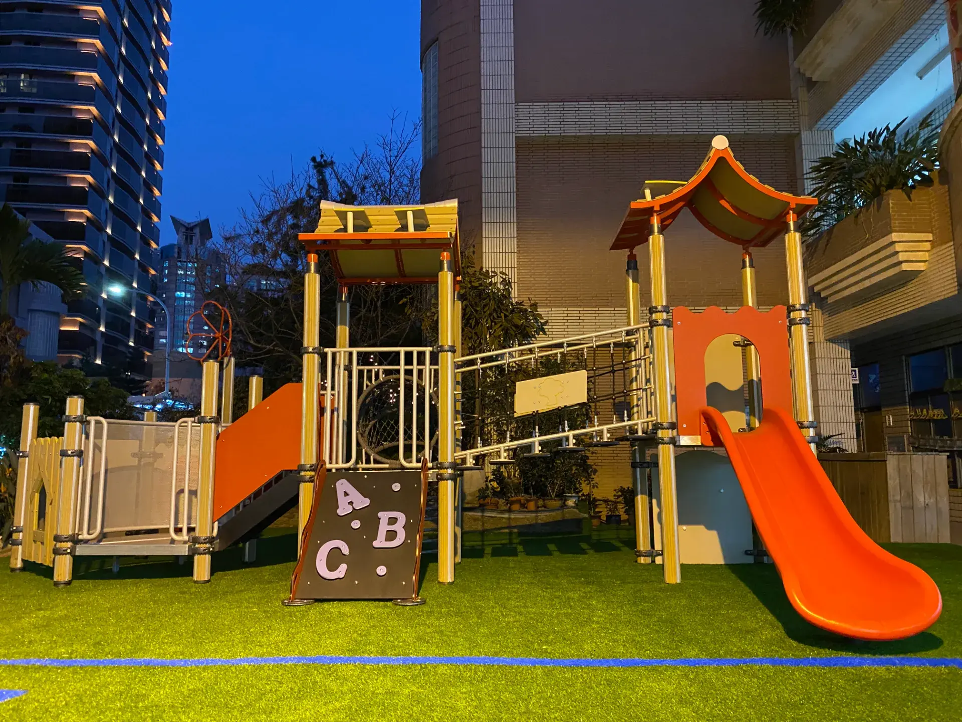 台中市私立迪而邨幼兒園