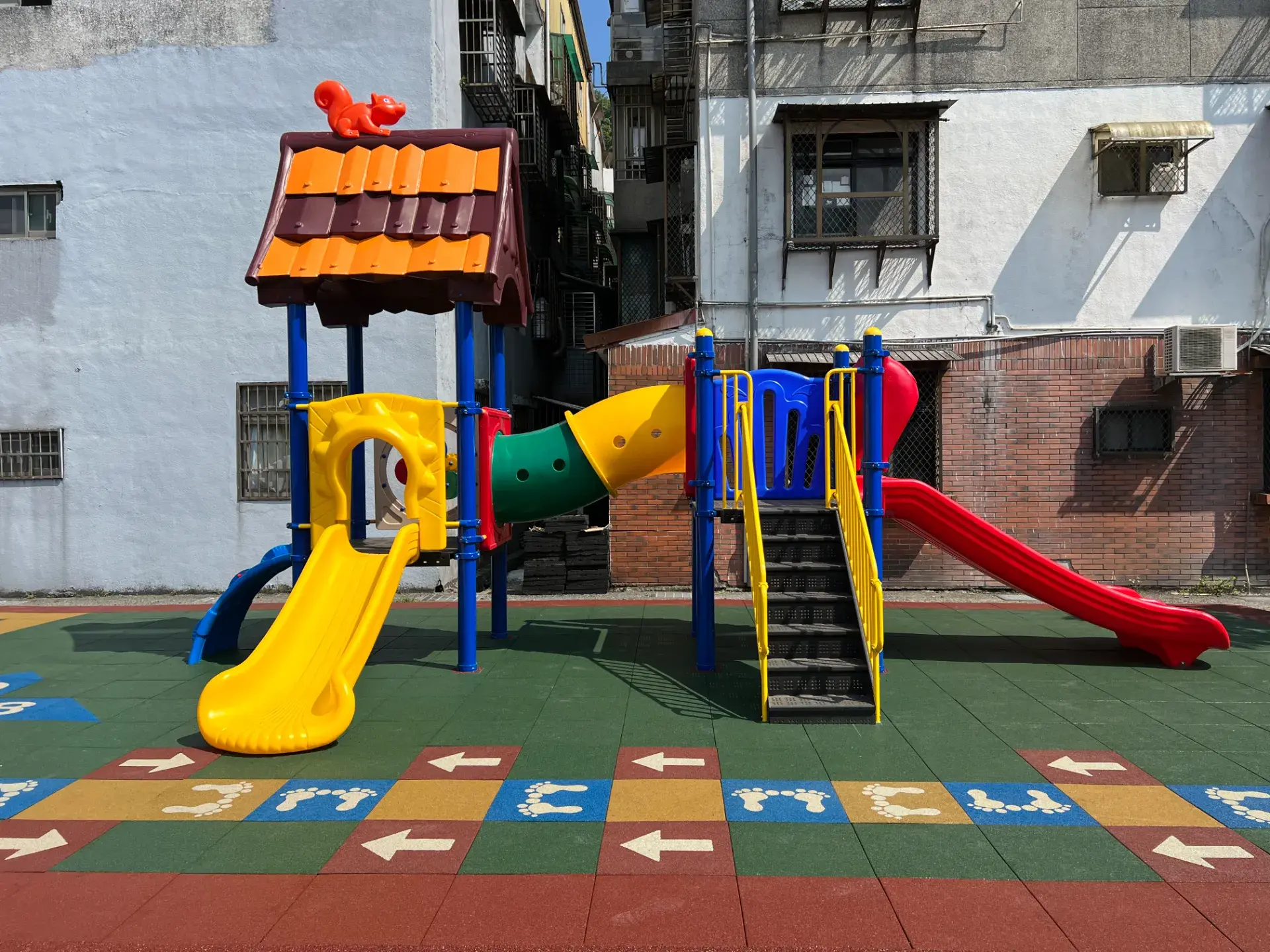 新北市萬里區北基里仁四街公園